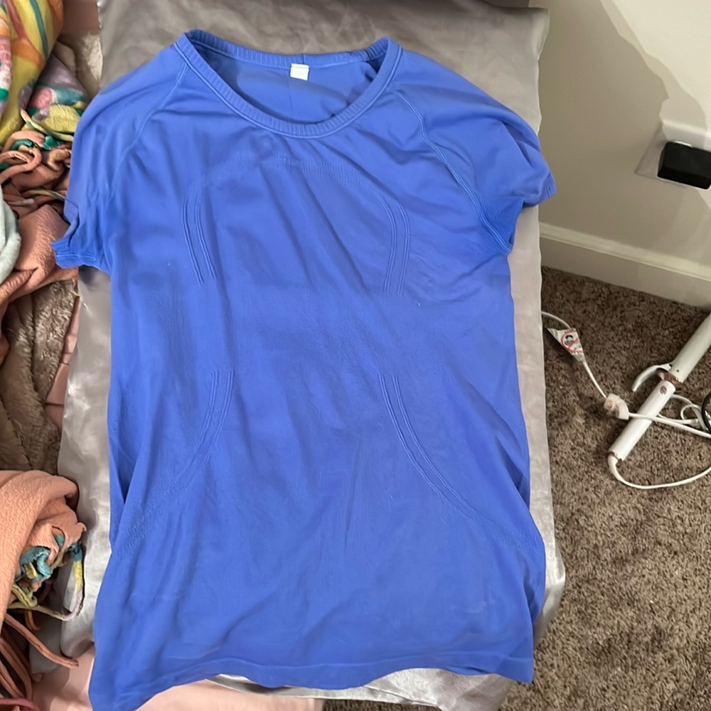 Blue lululemon align tee